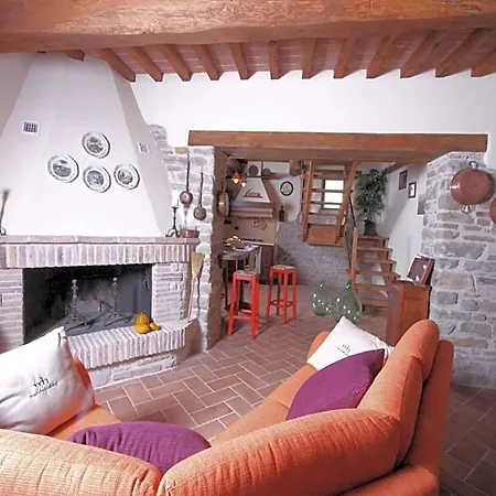 Hotel Belvilla By Oyo La Rocca Autunno 3*