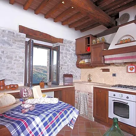 Hotel Belvilla By Oyo La Rocca Autunno Apecchio
